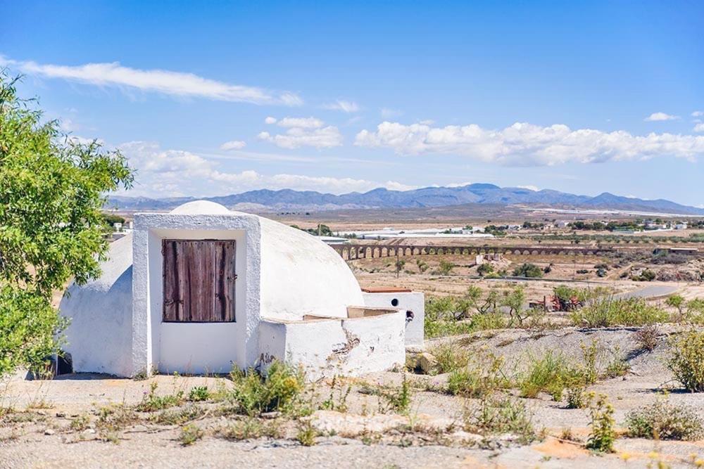 Cortijo Los Garridos - 8 Huespedes Fernan Perez Exteriér fotografie